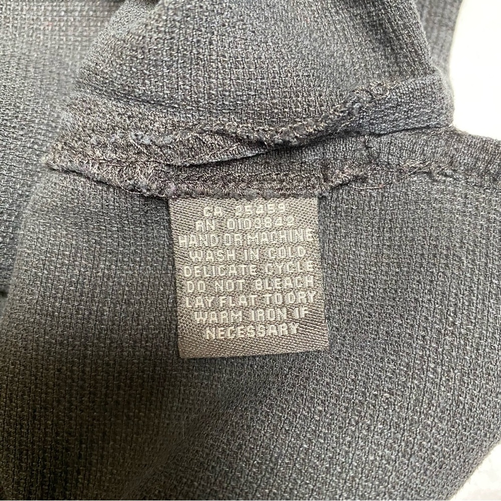 Toscano Button Up - Picture 3 of 9